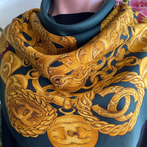 Chanel Gold Chain And CC Silk Scarf. - Picture 1 of 15